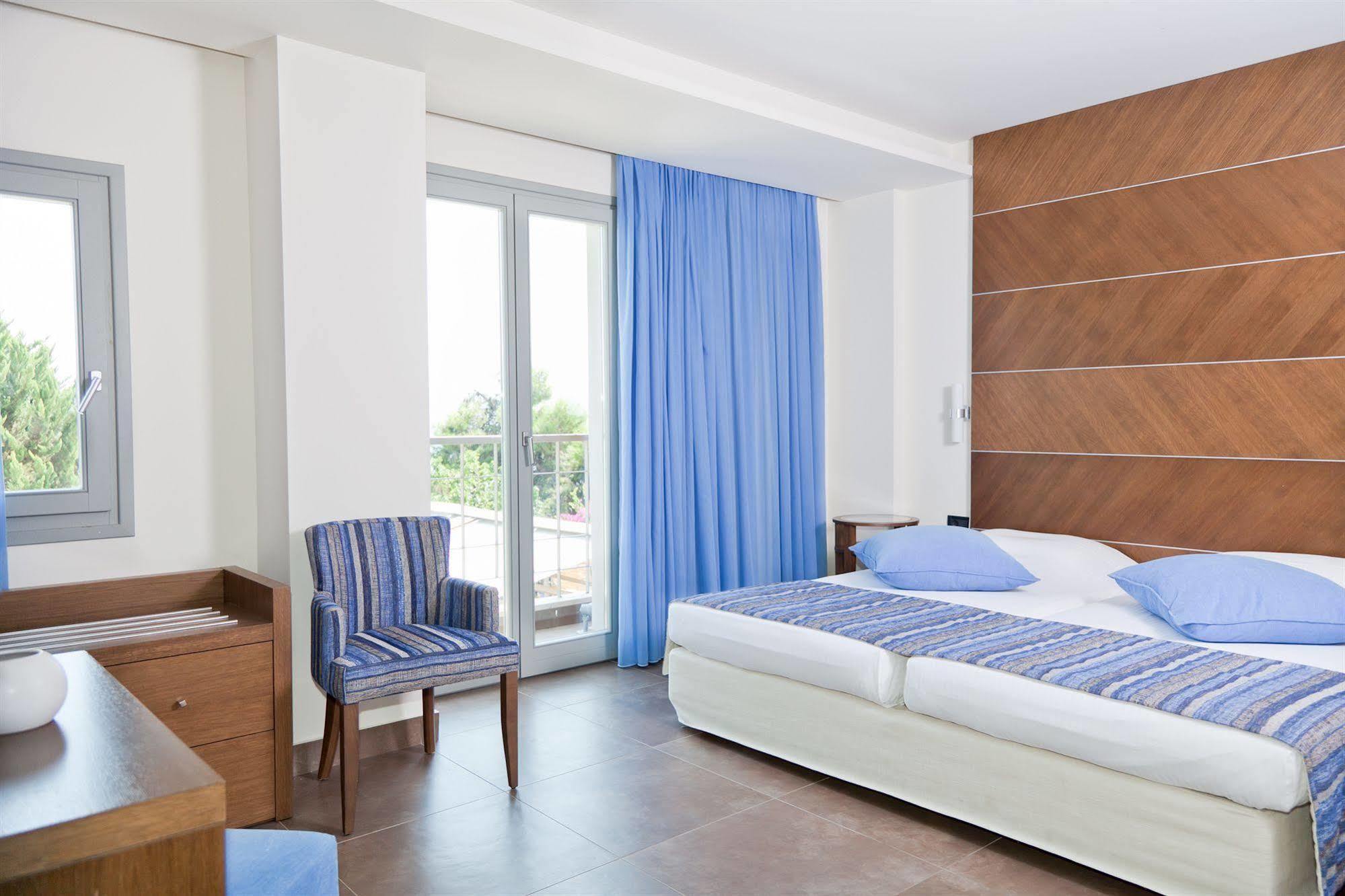 Astros Beach Boutique Hotel Paralio Astros Exterior photo